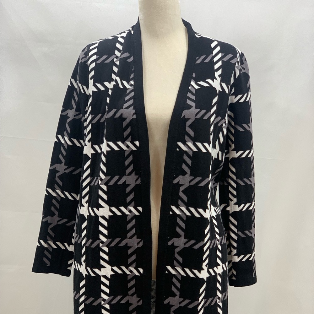 NIPON Boutique Black, White, & Gray Open Sweater